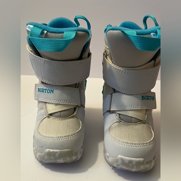 Burton Other - Burtin Grom Snowboard Boots in size 10 Kids